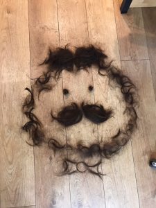 秋は抜け毛が気になりますよね