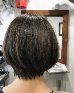 ショートヘアは襟足とかもみあげとかにこだわりたくなります