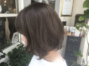 梅雨らしく雨が続くみたいですが、カラーリングは夏っぽく！