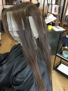 黒染めから明るくしてる途中です