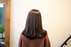 淡い赤味を感じるカラーリングも人気です！