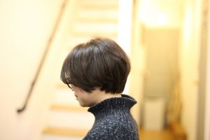 『暑いから』バッサリ切る方と『涼しくなってきたから』バッサリ切る方
