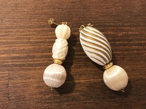 ハンドメイドアクセサリーお持ちいただいたものでもお作り出来ます～！