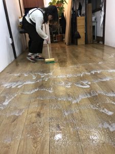 １２月、予約をたくさんいただいているので１１月のうちにピカピカにします！