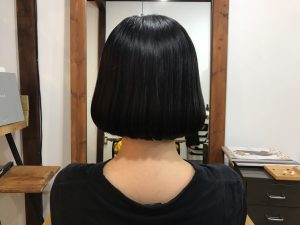 切りっぱなしボブ、外ハネボブが多い中・・・