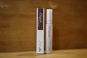 これ、とっても人気です！　『ポイントケアスティック』　顔周りの毛が短い問題・・・