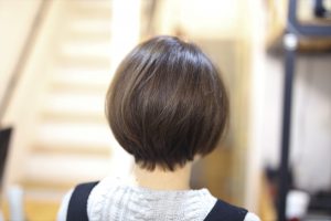 バッサリCUT！人気のシルエットです◎　乾燥している今ならクセもそこまで気にならない！！