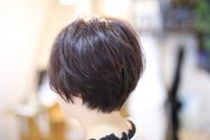 最近はピンクっぽいカラーもキレイで人気ですよ◎