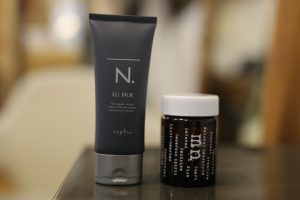 ショートヘアをジェルでスタイリング◎最近人気のスタイリングです。