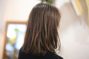 カラーで陰影つけて立体感◎白髪染め+ローライトも良いですよ～