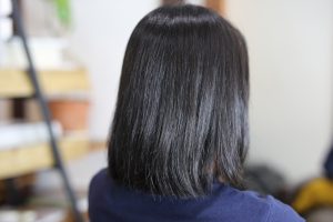 そろそろ梅雨対策を！縮毛矯正かけるほどでもない方にオススメです。